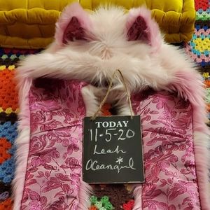 Rose quartz fox hood